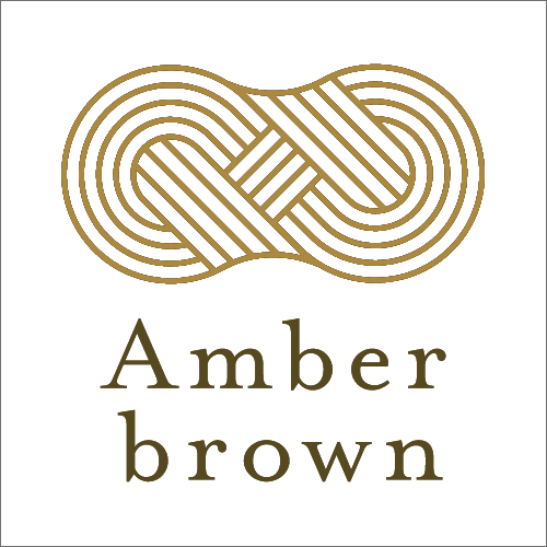 株式会社Amber brownのロゴ